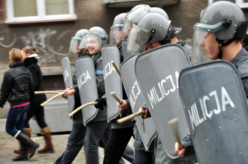 Reportaż  czyli coś innego niż studio. Jakie aparaty do reportażu na co zwrócić uwagę?